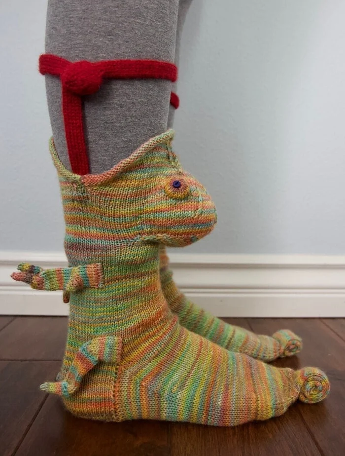 🎅Hot Sale- 3D Knit Crocodile Socks